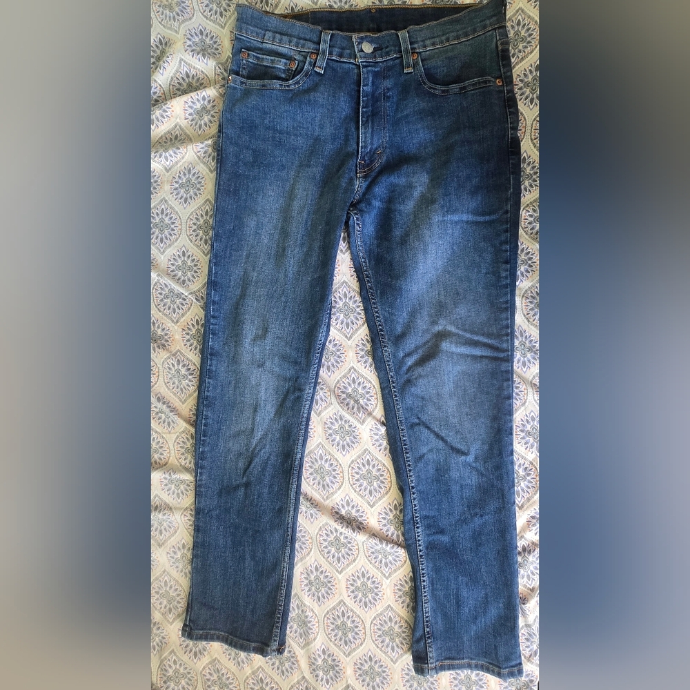 Levi's Blue Denim Jeans with Tan Label
